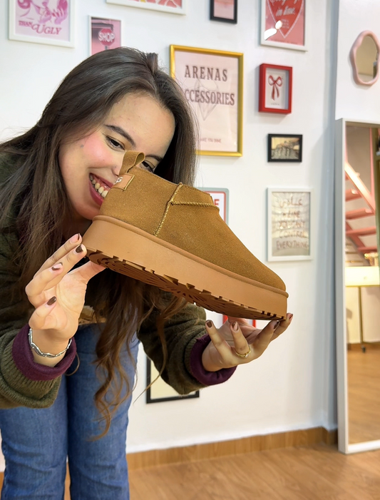 UGG Ultra mini Platform 🍂🩰