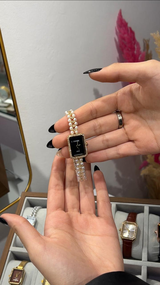 Montre Chanel Noir ✨